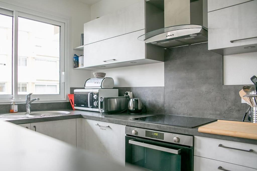 Appt Agreable Avec Balcon Au Sud-Ouest De Caen Apartment Exterior foto