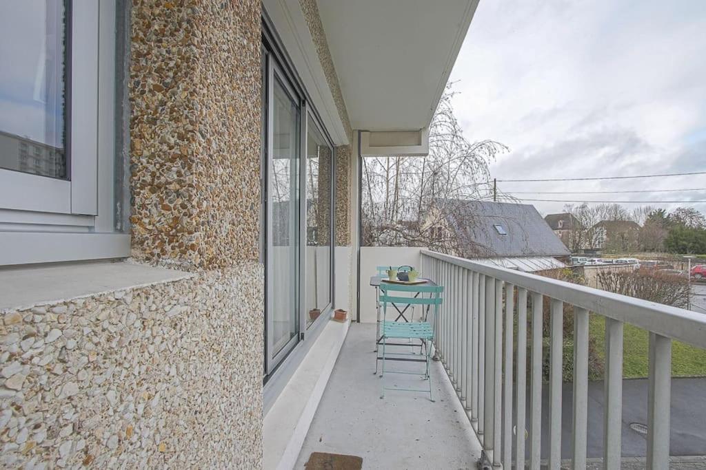 Appt Agreable Avec Balcon Au Sud-Ouest De Caen Apartment Exterior foto