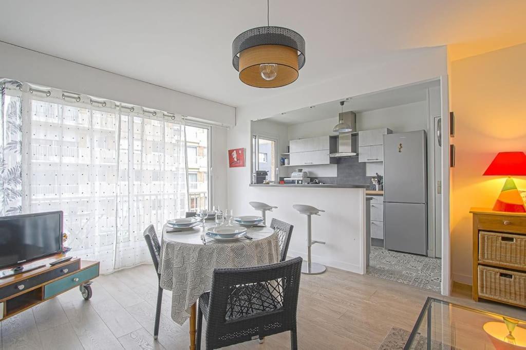 Appt Agreable Avec Balcon Au Sud-Ouest De Caen Apartment Exterior foto